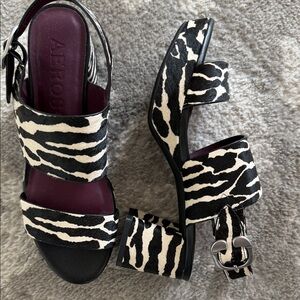 Brand New -never worn Aerosoles Black and White Zebra Print Women's Sandals 7.5